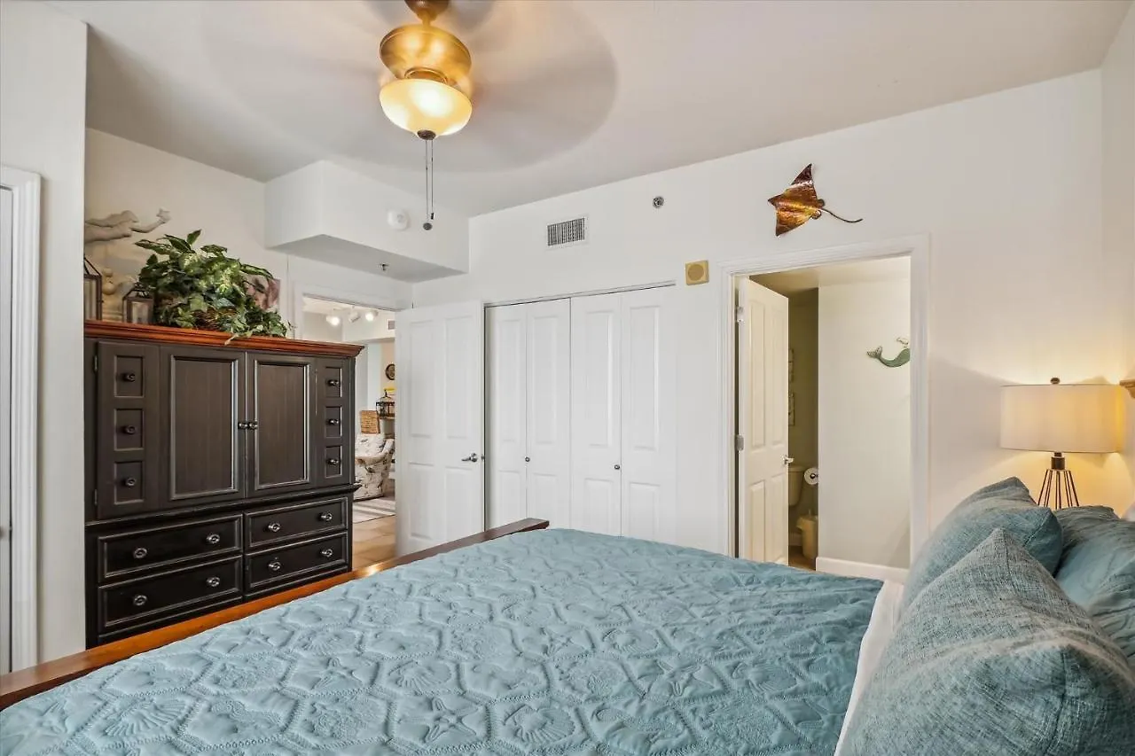 Daire Shores Of Panama 1418 - 2 Bedroombunkroom Sleeps8! Updated With A View! Free Fun! Condo Panama City Beach