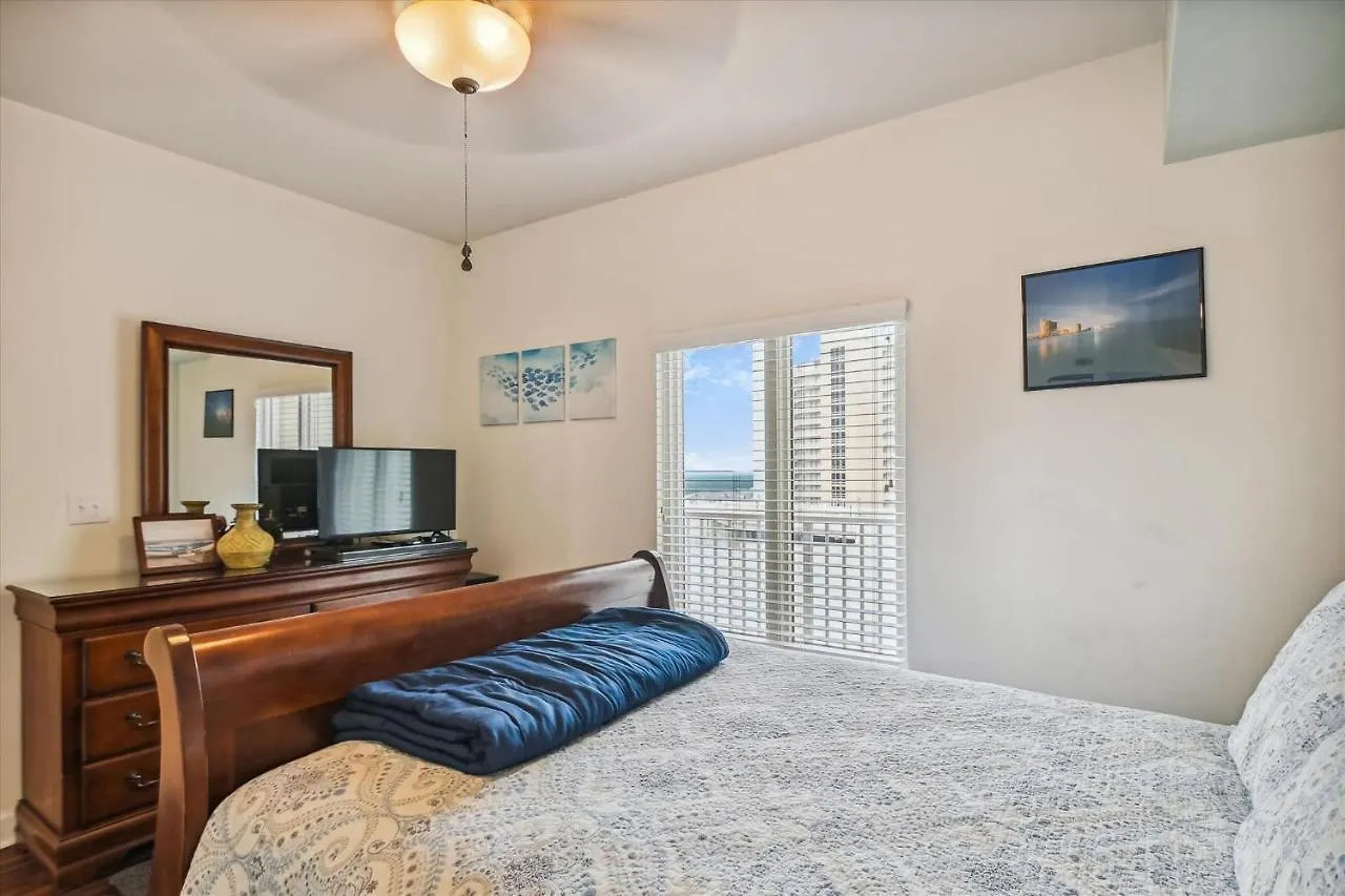 Shores Of Panama 1418 - 2 Bedroombunkroom Sleeps8! Updated With A View! Free Fun! Condo Panama City Beach Apartment
